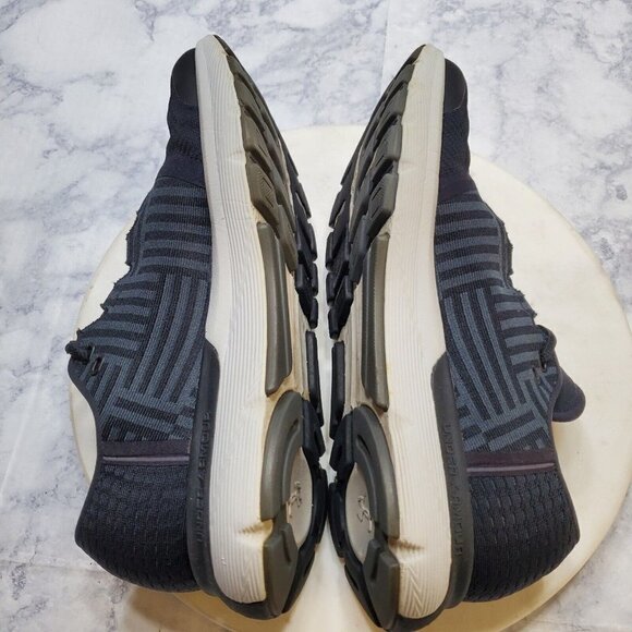 Under‎ Armour SpeedForm Europa Womens size 9 Sneakers Black  1285482-002 - Picture 9 of 13